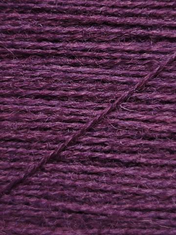 Regia 2 Ply Darning Thread 2747 Burgundy. A blend of wool & nylon.